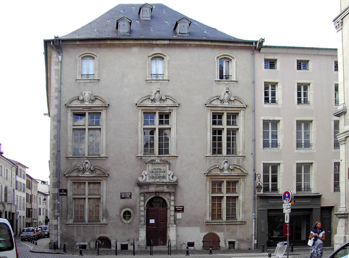 Lillebonne.jpg - Hotel Lilebonne