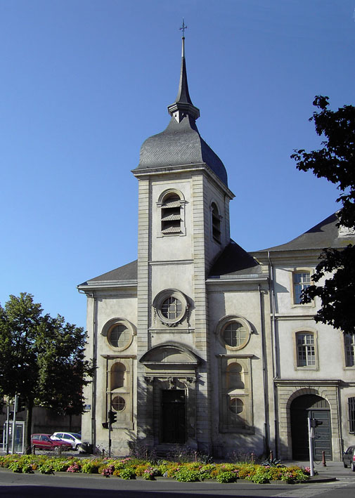 Petite-eglise-st-pierre"